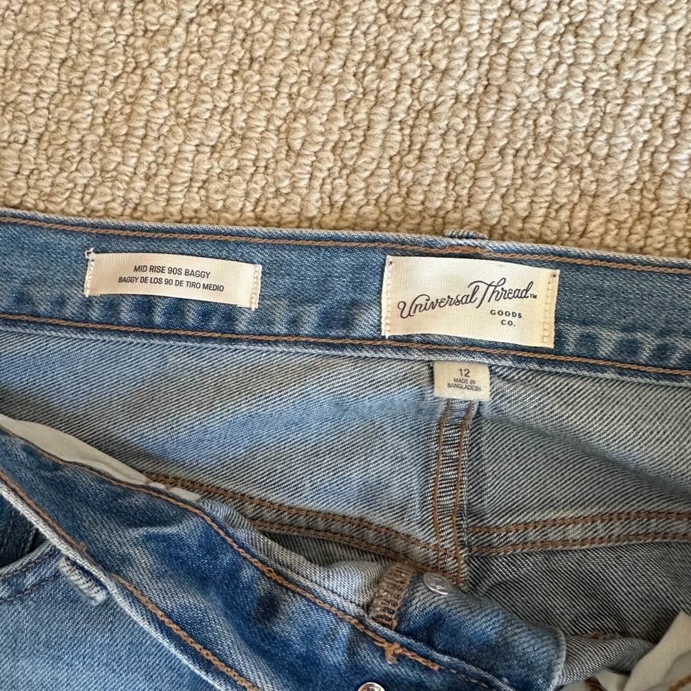 Universal Thread Mid-Rise Studded 90’s Baggy Jeans - Picture 9 of 10